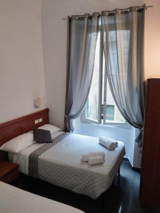 Roma Termini Tina Ya B&B Buitenkant foto