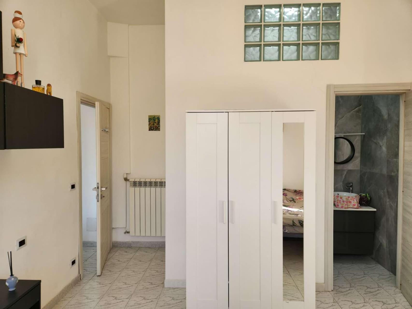 Roma Termini Tina Ya B&B Buitenkant foto