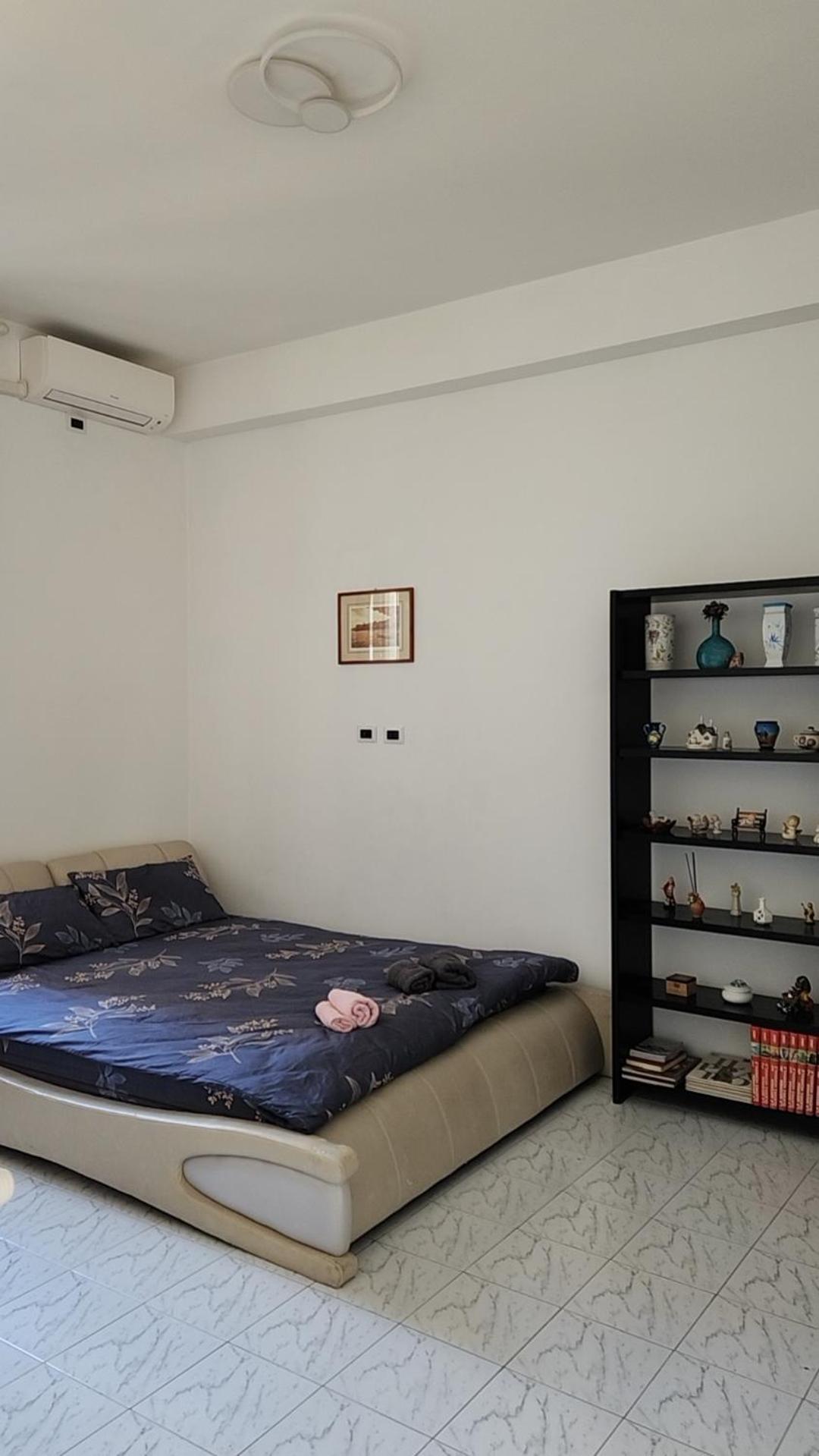 Roma Termini Tina Ya B&B Buitenkant foto